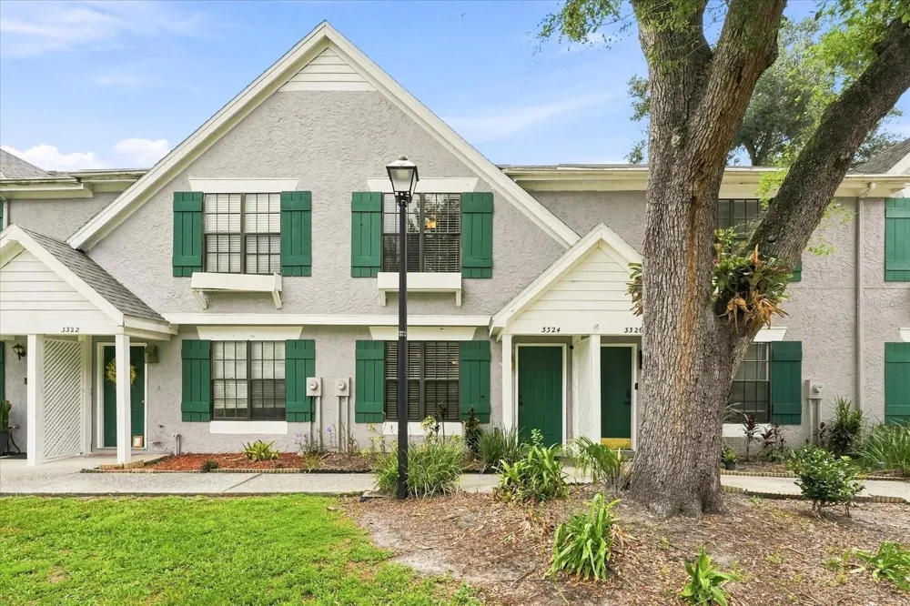 3324 LAUREL VIEW DRIVE Brandon, FL 33511