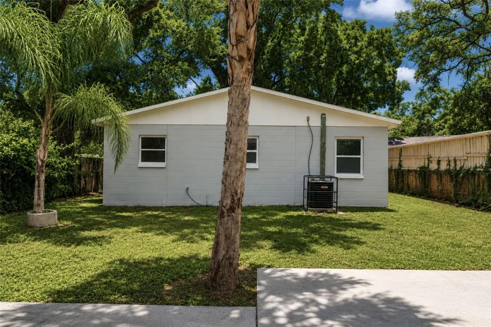 9412 ELMER STREET Tampa, FL 33612