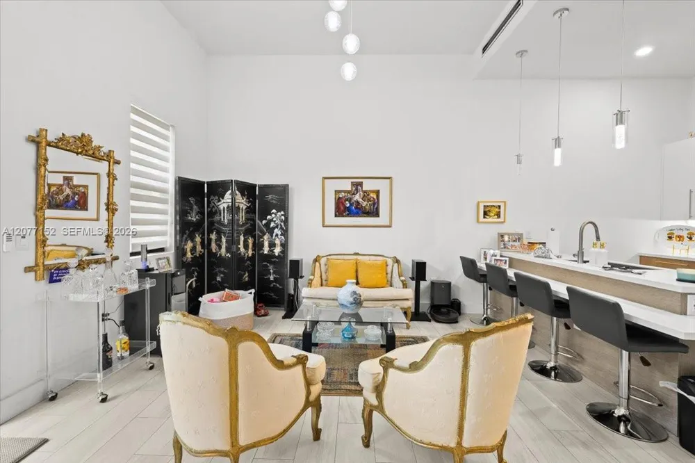 808 NW 44th Ter Plantation, FL 33317