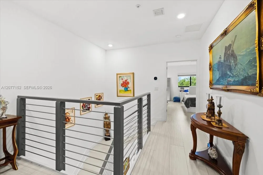 808 NW 44th Ter Plantation, FL 33317
