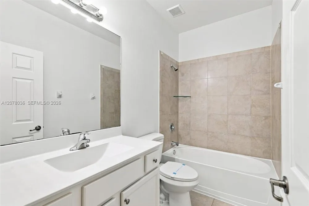 125 SE 34th Ter #125 Homestead, FL 33033