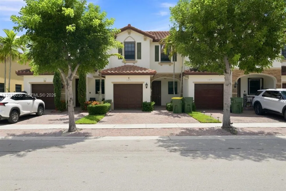 125 SE 34th Ter #125 Homestead, FL 33033