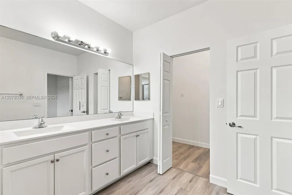 125 SE 34th Ter #125 Homestead, FL 33033