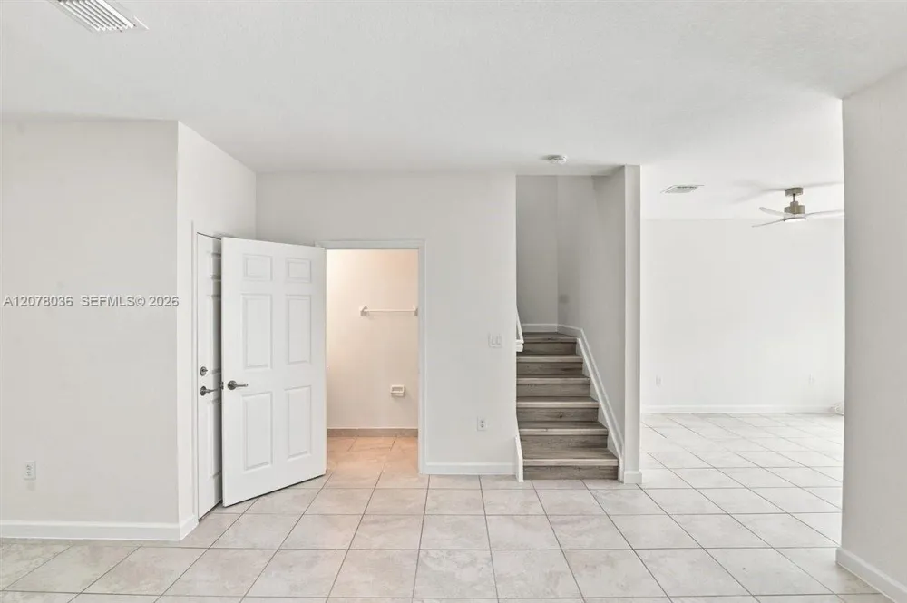 125 SE 34th Ter #125 Homestead, FL 33033