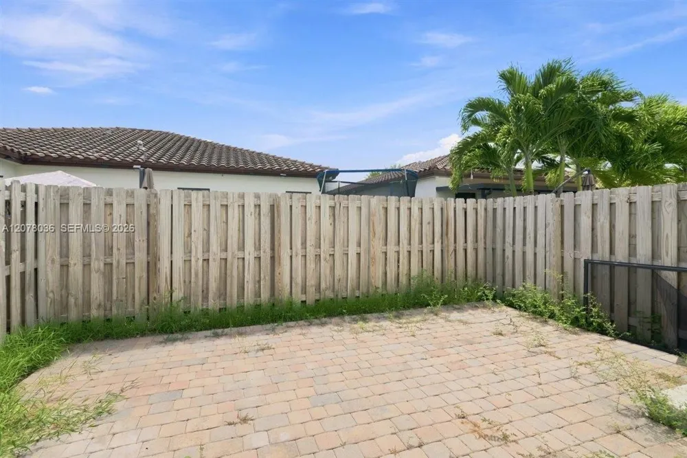 125 SE 34th Ter #125 Homestead, FL 33033