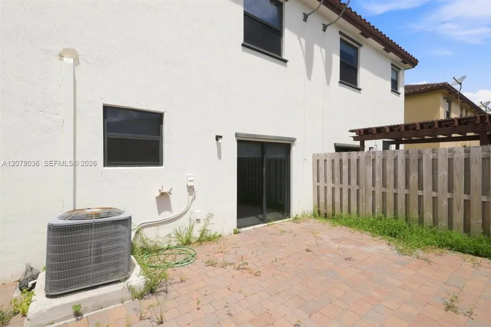 125 SE 34th Ter #125 Homestead, FL 33033
