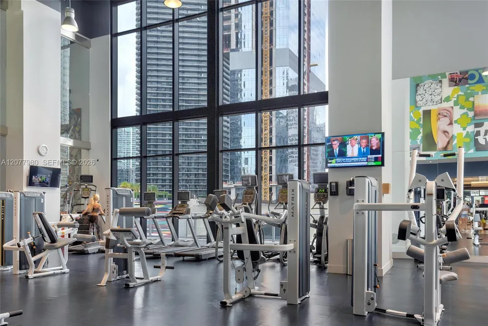 1010 Brickell Ave #1402 Miami, FL 33131