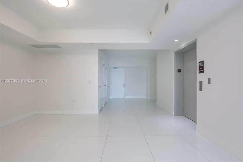 1010 Brickell Ave #1402 Miami, FL 33131