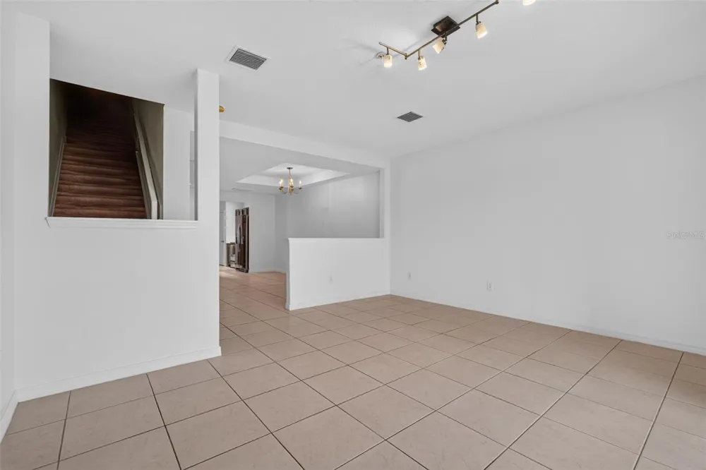 4072 OVERTURE CIRCLE #462 Bradenton, FL 34209