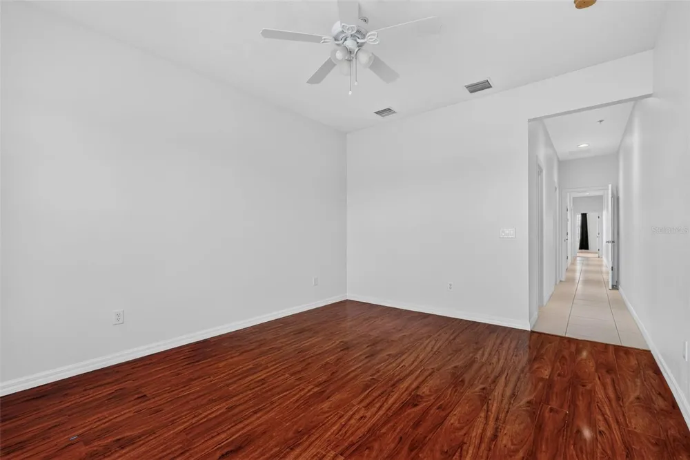 4072 OVERTURE CIRCLE #462 Bradenton, FL 34209
