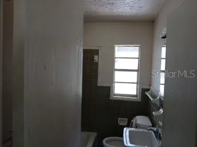 1407 W 14TH STREET Sanford, FL 32771