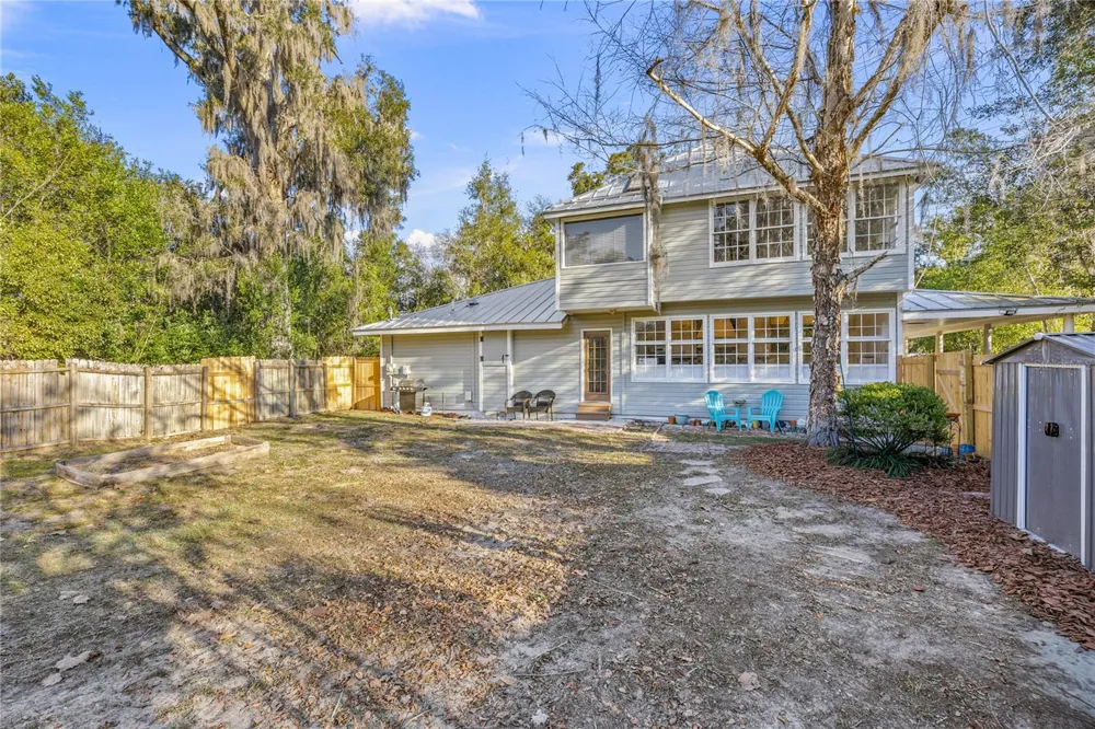 24121 W US HIGHWAY 27 High Springs, FL 32643