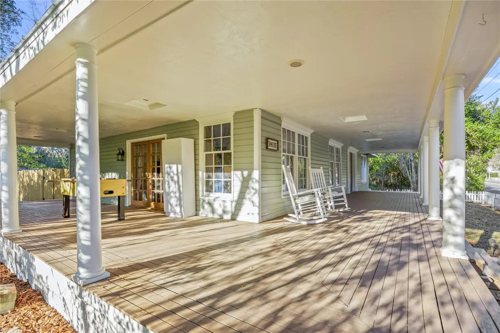 24121 W US HIGHWAY 27 High Springs, FL 32643
