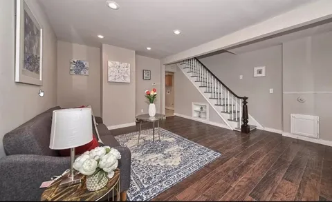 70 EAST 25TH ST