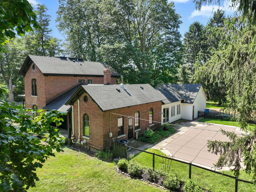 3995 W Bertrand Road Niles, MI 49120
