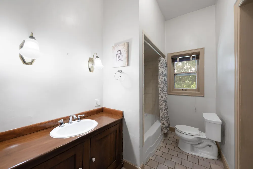 3995 W Bertrand Road Niles, MI 49120
