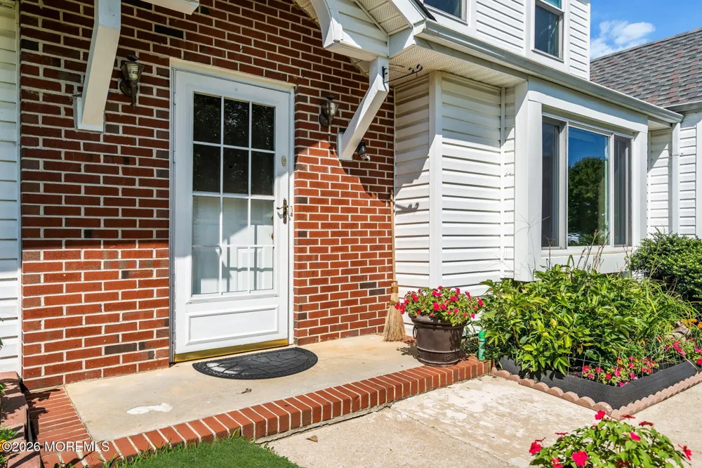 206 Clevenger Drive Clayton, NJ 08312