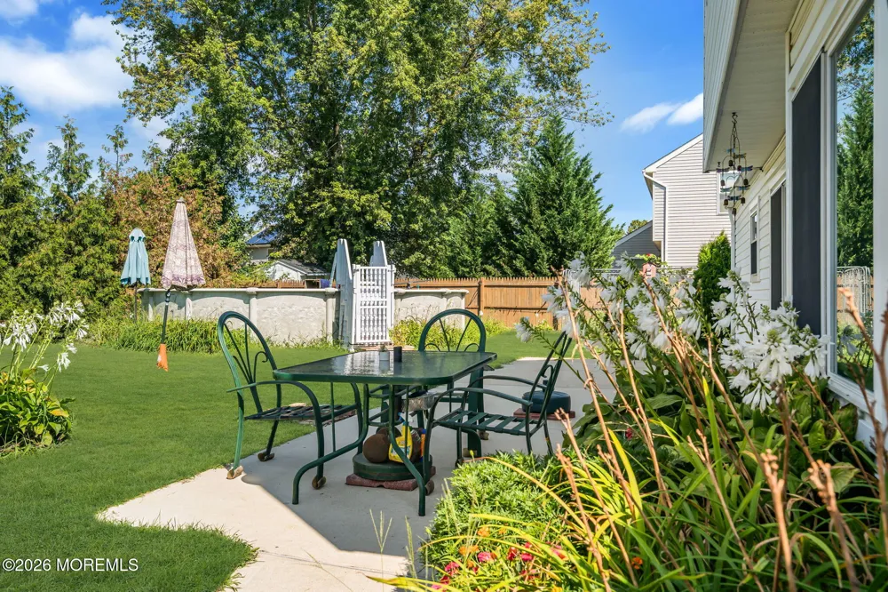 206 Clevenger Drive Clayton, NJ 08312