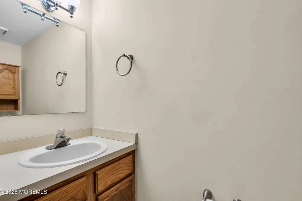 206 Clevenger Drive Clayton, NJ 08312
