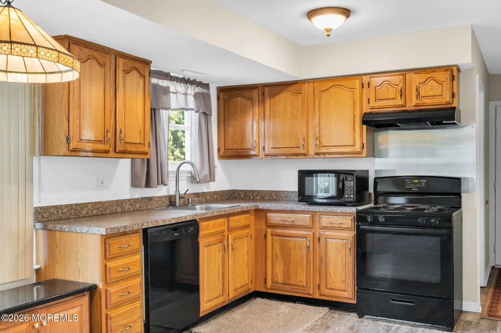 206 Clevenger Drive Clayton, NJ 08312