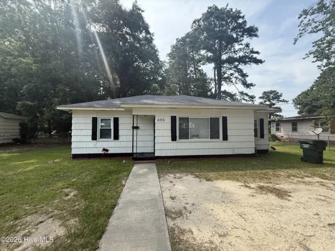 606 Greenmead Drive