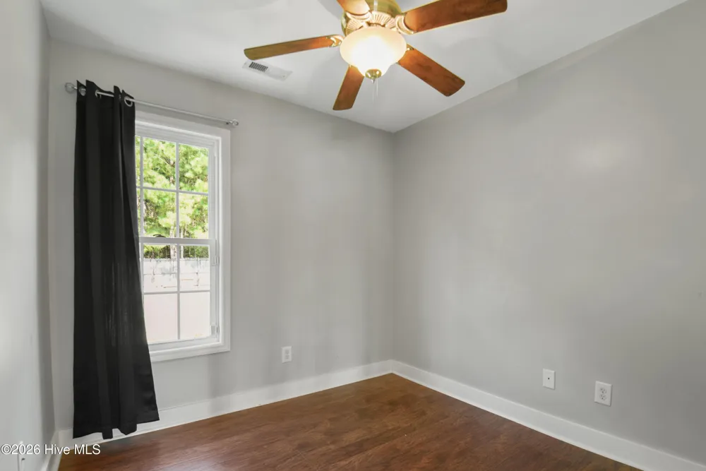 505 Cherry Blossom Lane Richlands, NC 28574