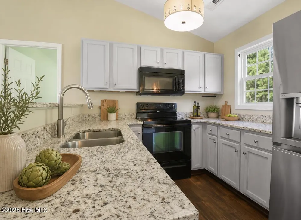 505 Cherry Blossom Lane Richlands, NC 28574