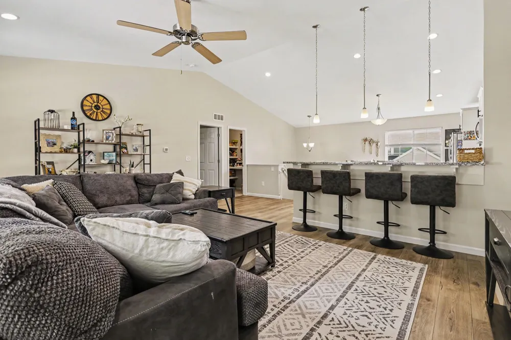 573 Cygnet Lake Drive Benton Harbor, MI 49022