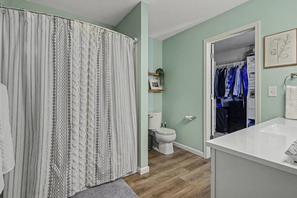 573 Cygnet Lake Drive Benton Harbor, MI 49022