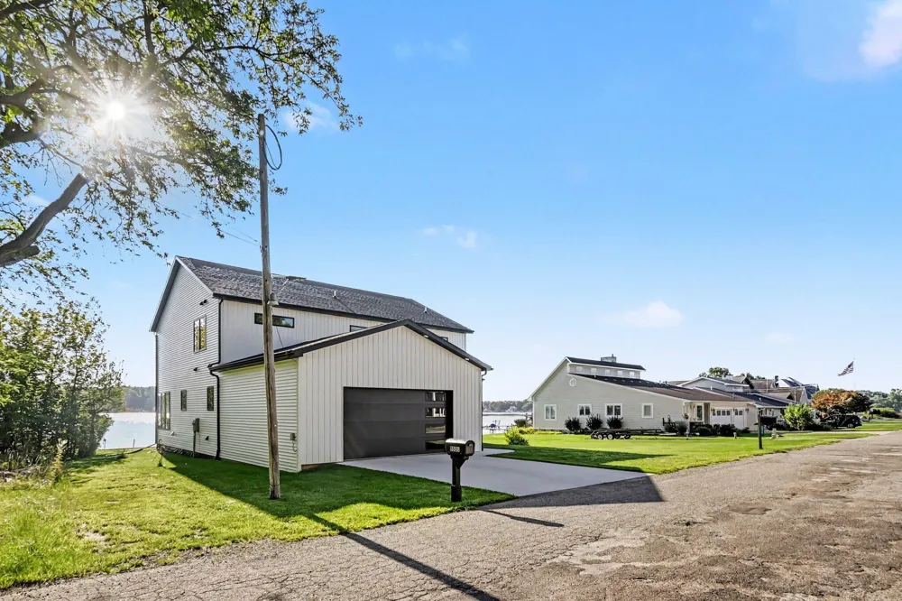 5531 Monroe Road Olivet, MI 49076