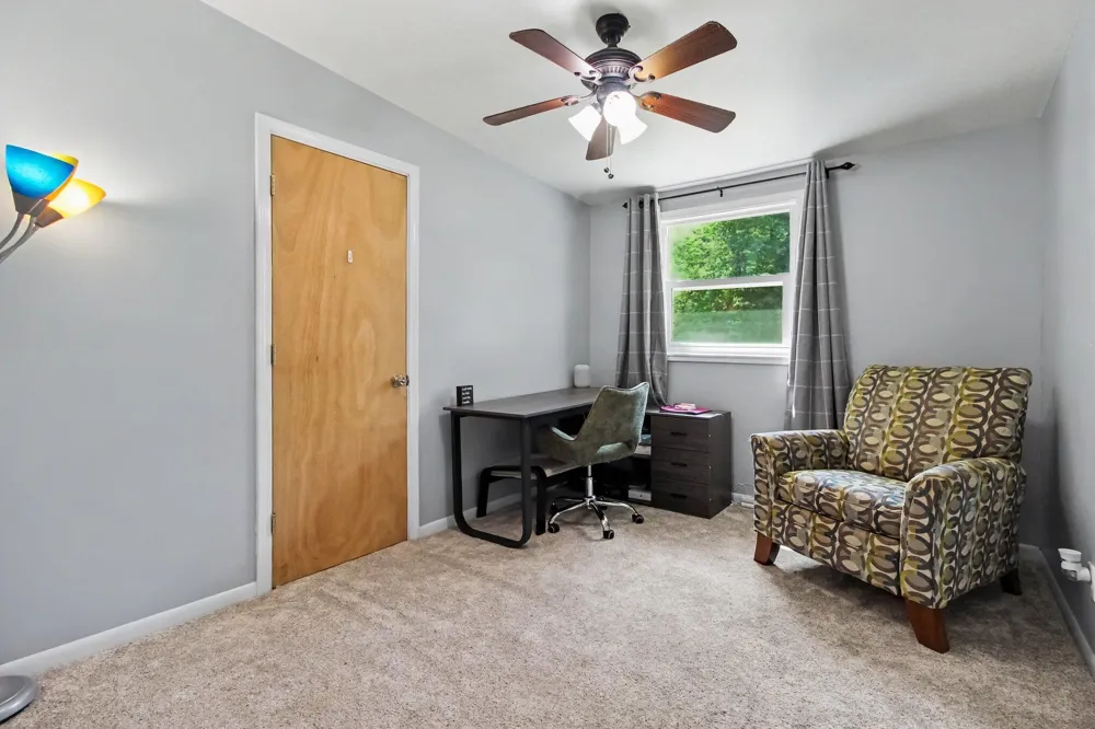 48542 Sully Drive Belleville, MI 48111