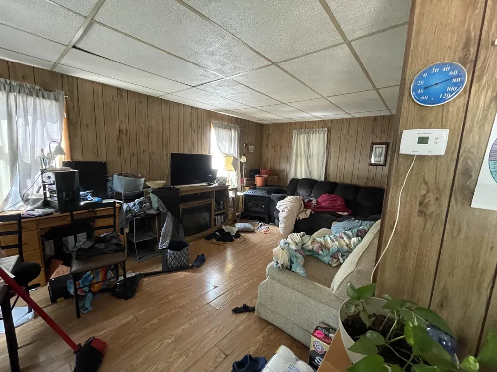 3774 Susan Street Wellston, MI 49689