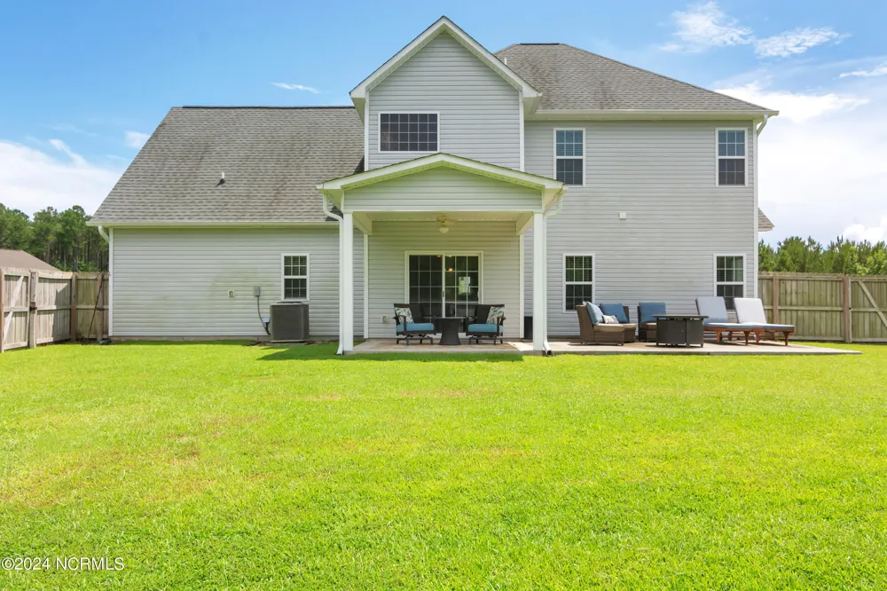 307 Pettigrew Lane Jacksonville, NC 28546