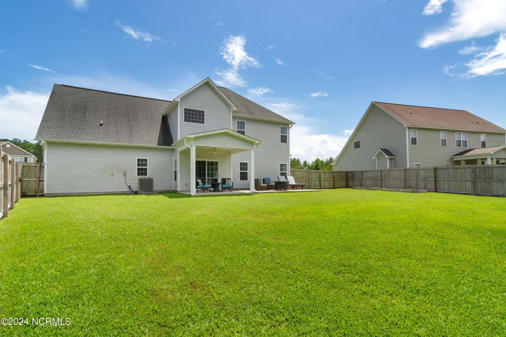 307 Pettigrew Lane Jacksonville, NC 28546