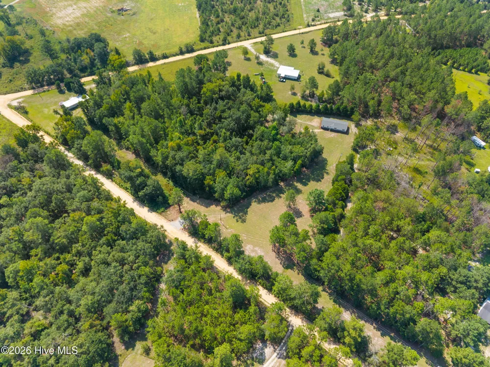 1051 Fortner Pond Road Kite, GA 31049