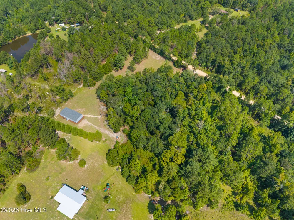 1051 Fortner Pond Road Kite, GA 31049
