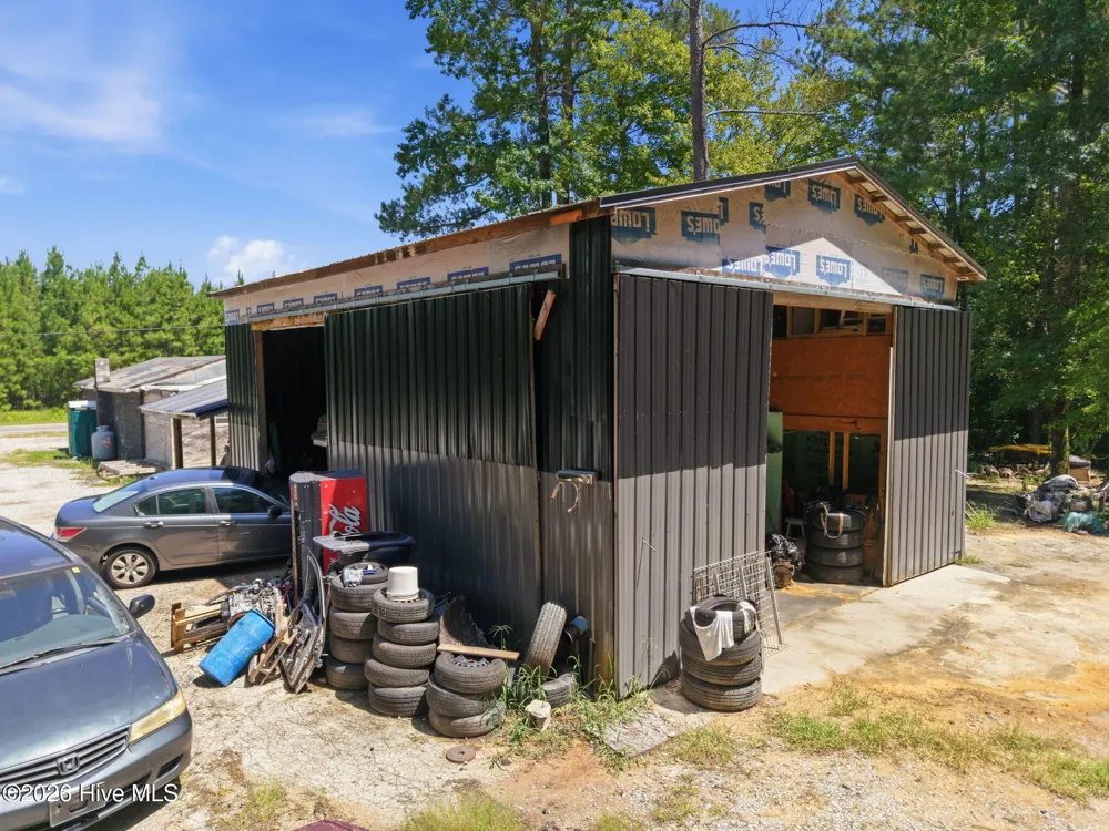 2737 Cherry Run Road Washington, NC 27889