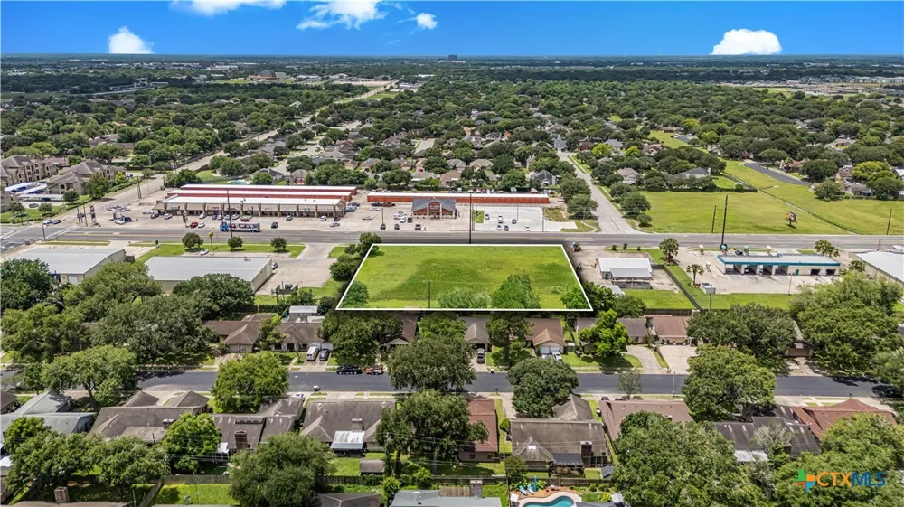 2010 John Stockbauer Drive Victoria, TX 77901