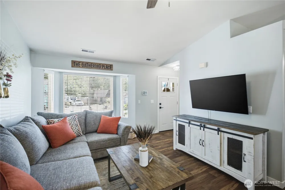 2622 S 362nd Place Federal Way, WA 98003