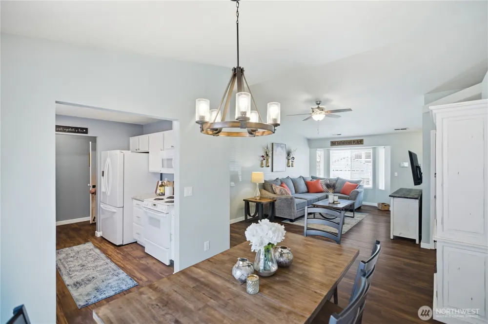 2622 S 362nd Place Federal Way, WA 98003