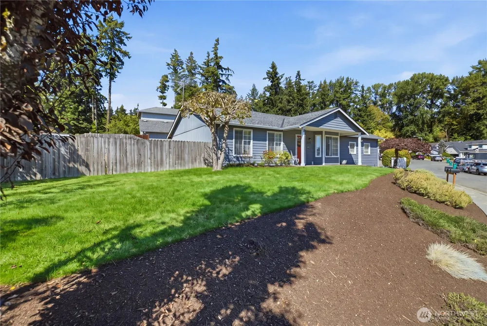2622 S 362nd Place Federal Way, WA 98003