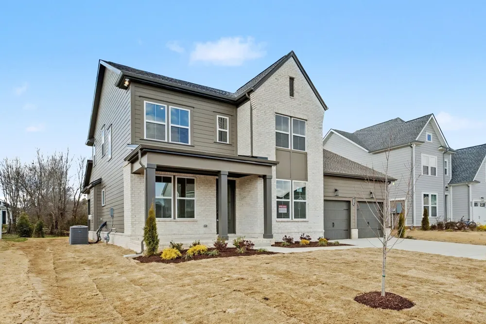 3223 Hopetown Way Murfreesboro, TN 37129