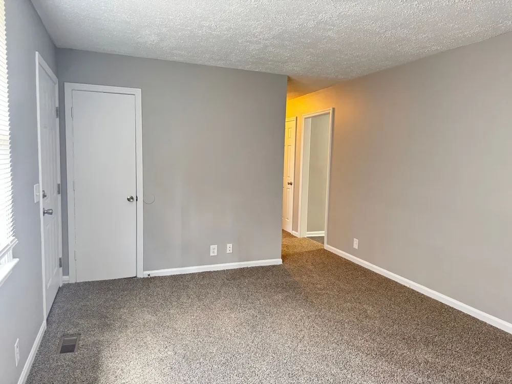 2213 Glory Dr Clarksville, TN 37043