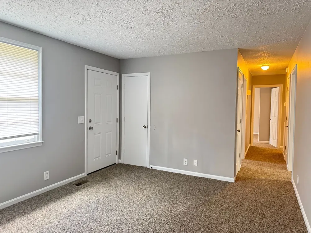 2213 Glory Dr Clarksville, TN 37043