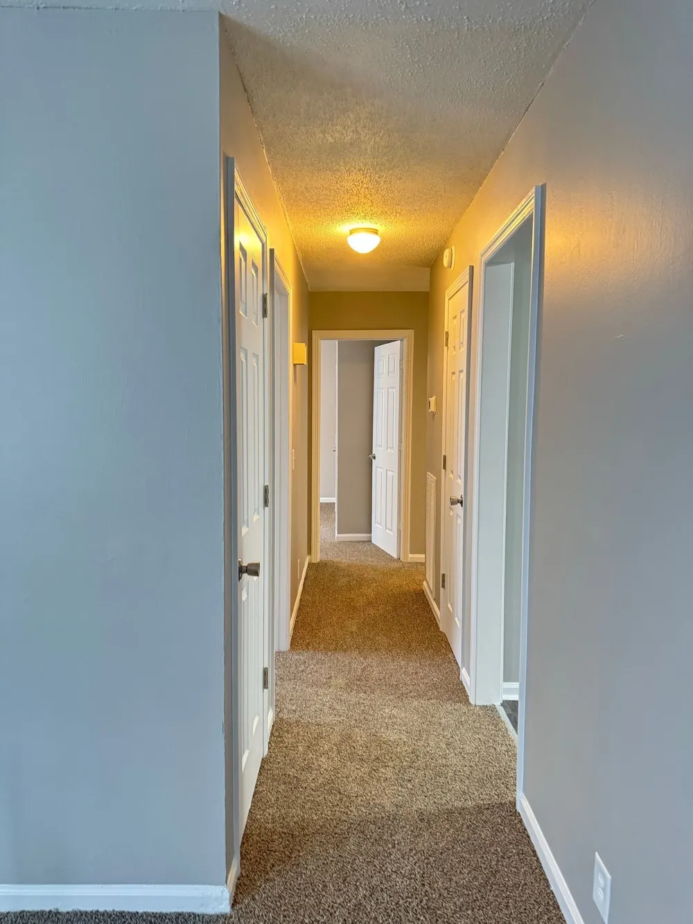 2213 Glory Dr Clarksville, TN 37043