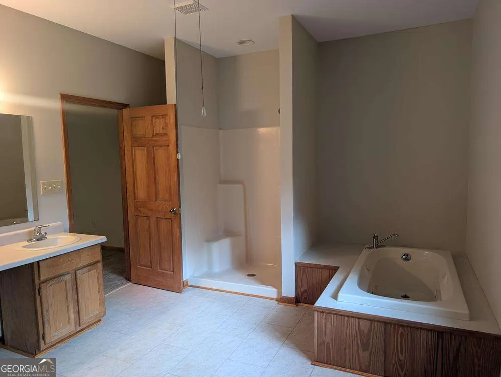 509 Old Mill LN Waleska, GA 30183