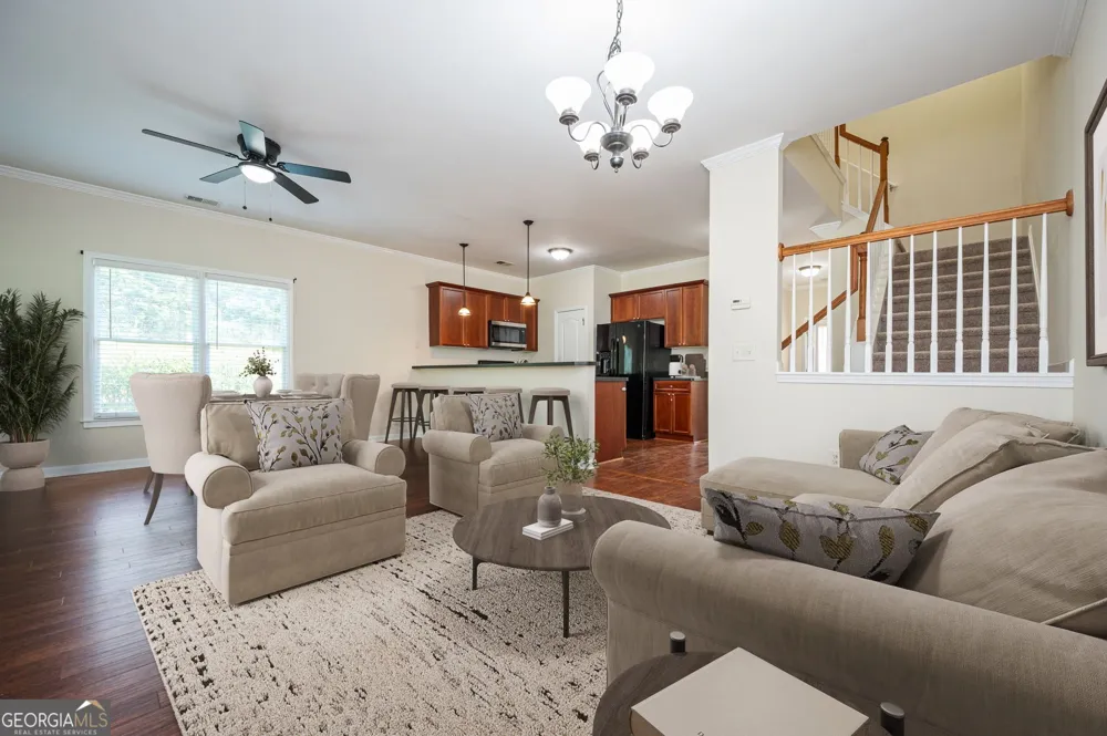 100 Red Barn LN Acworth, GA 30102