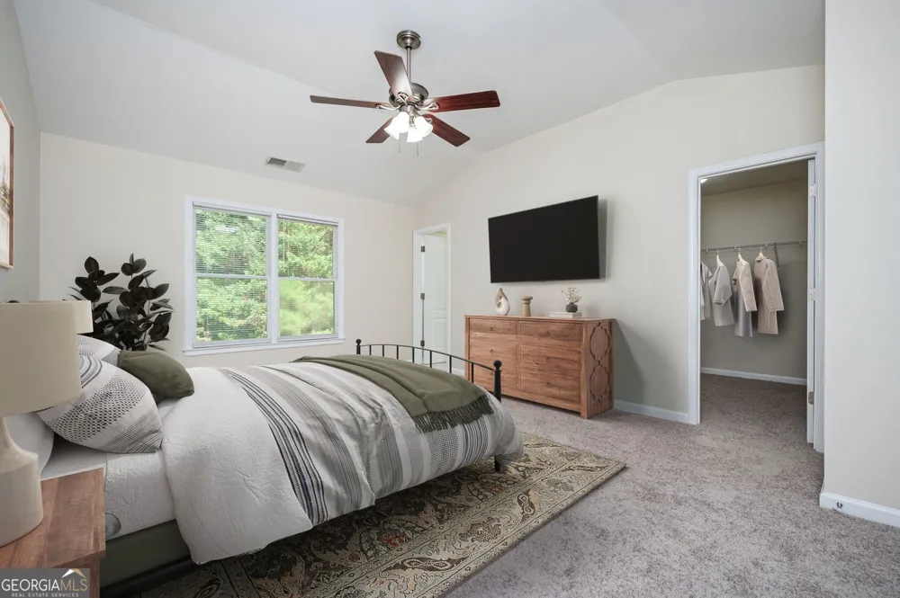 100 Red Barn LN Acworth, GA 30102