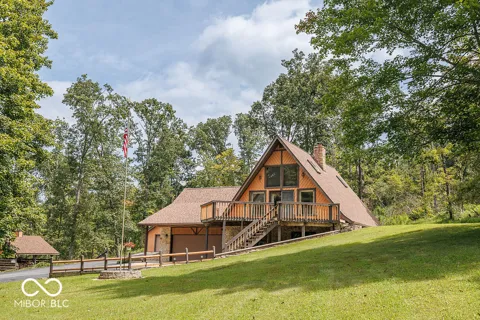 5214 Tamarack Lane