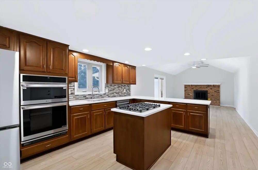 1891 S Fox Ridge Avenue Greenwood, IN 46143